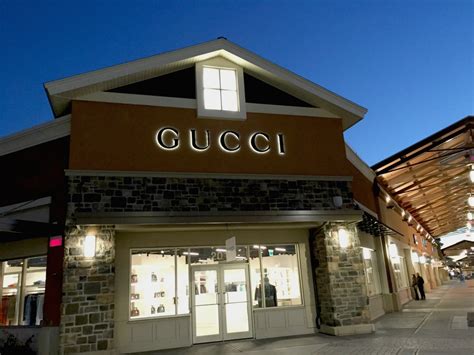 Gucci outlet montreal